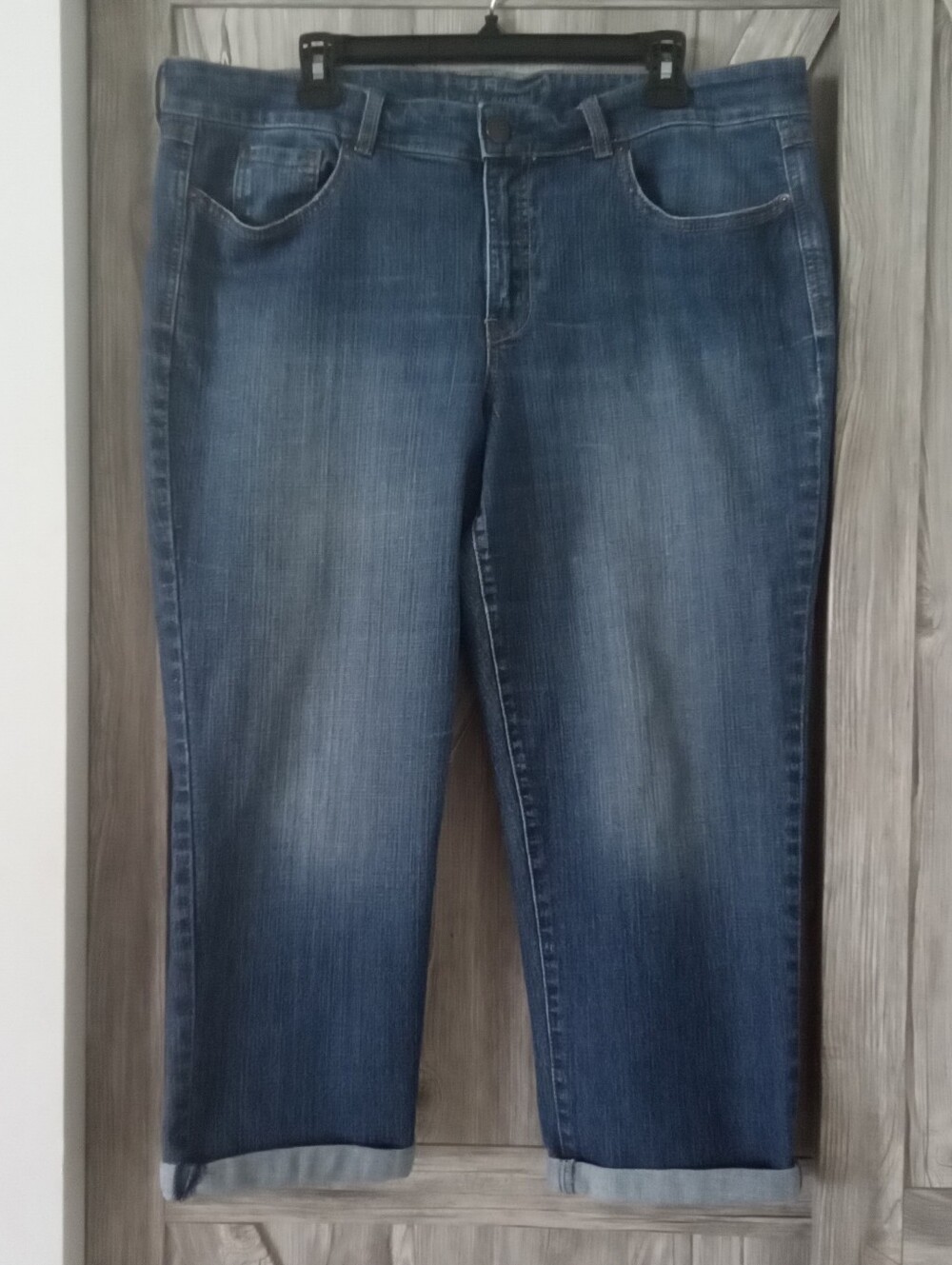 ALFRED SUNG Cropped Stretch Blue Jeans 18